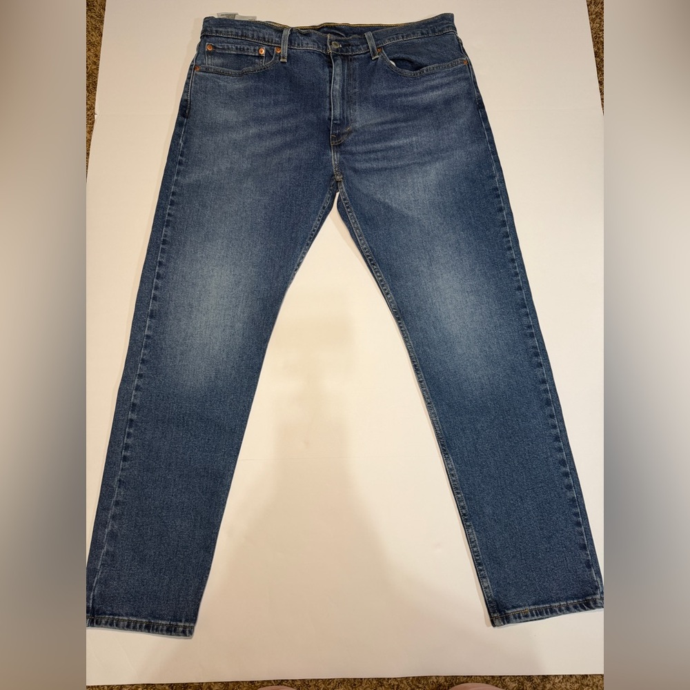 Classic Men's Levi’s Blue Straight-Leg Jeans